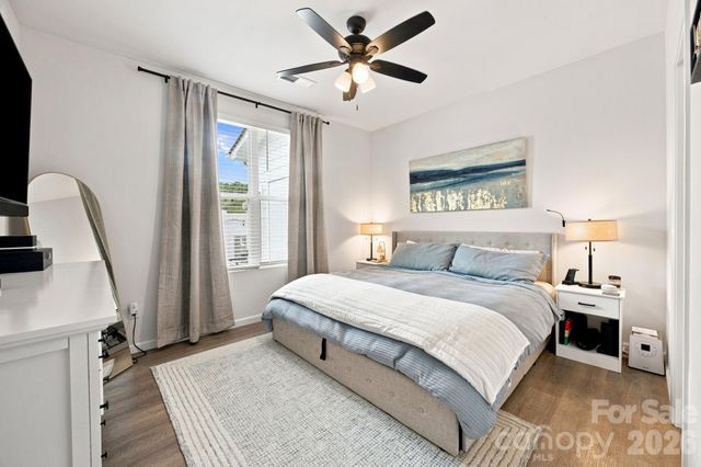 1101 Johns Walk Way, Belmont, NC 28012