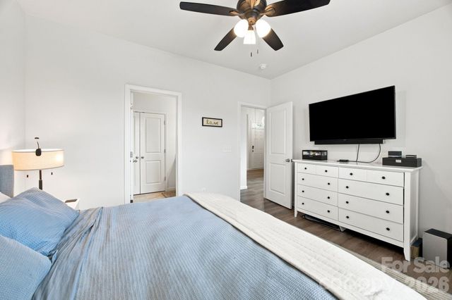1101 Johns Walk Way, Belmont, NC 28012
