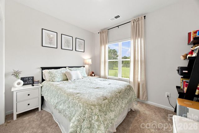 1101 Johns Walk Way, Belmont, NC 28012