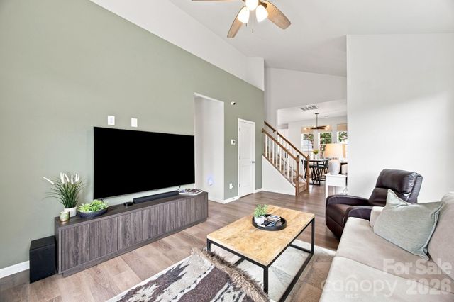 1101 Johns Walk Way, Belmont, NC 28012