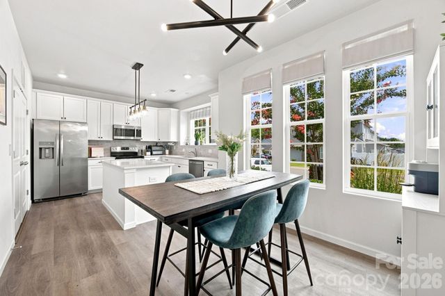 1101 Johns Walk Way, Belmont, NC 28012