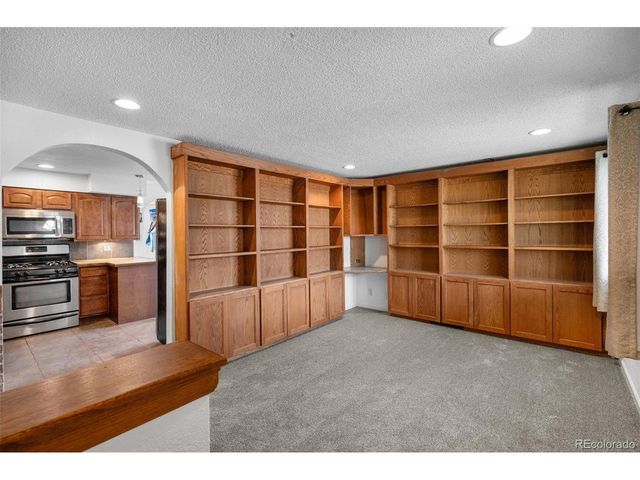 6540 Poplar St, Commerce City, CO 80022