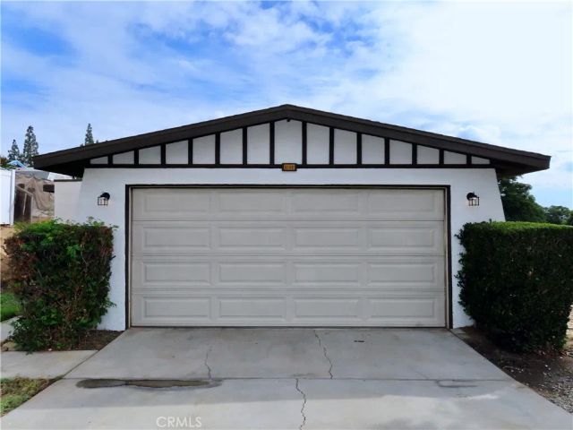 6149 La Sierra Avenue, Riverside, CA 92505