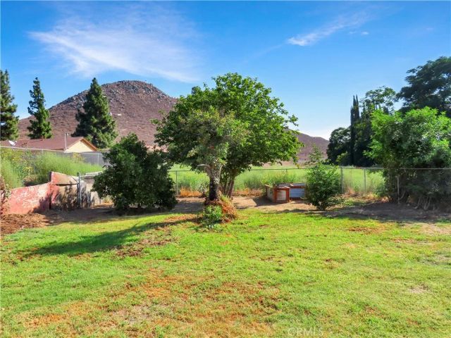 6149 La Sierra Avenue, Riverside, CA 92505