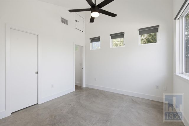 1805 Tillery ST, Austin, TX 78721
