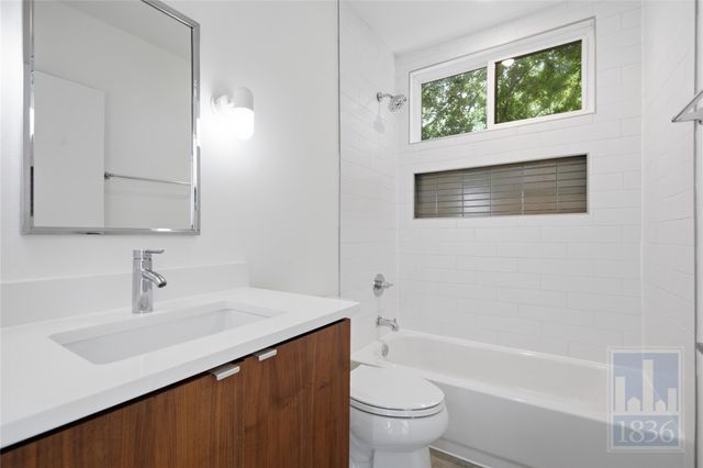 1805 Tillery ST, Austin, TX 78721