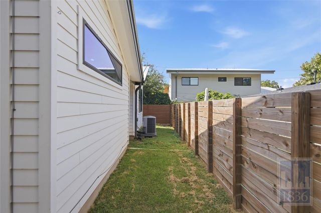 1805 Tillery ST, Austin, TX 78721