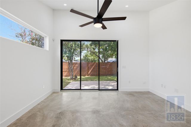 1805 Tillery ST, Austin, TX 78721