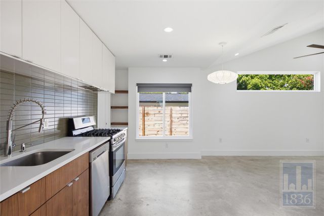 1805 Tillery ST, Austin, TX 78721
