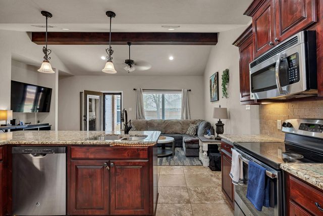 1612 Birch Lane, Kilgore, TX 75662