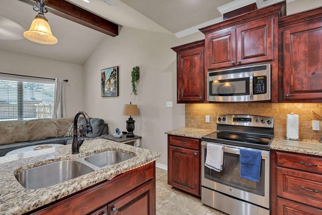 1612 Birch Lane, Kilgore, TX 75662