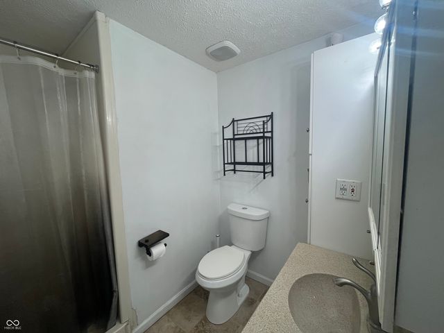 5218 Fletcher Street, Anderson, IN 46013