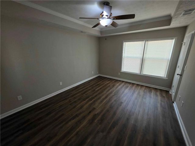1075 To Lani Dr, Stone Mountain, GA 30083