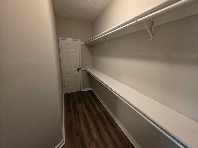 1075 To Lani Dr, Stone Mountain, GA 30083