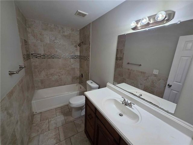 1075 To Lani Dr, Stone Mountain, GA 30083