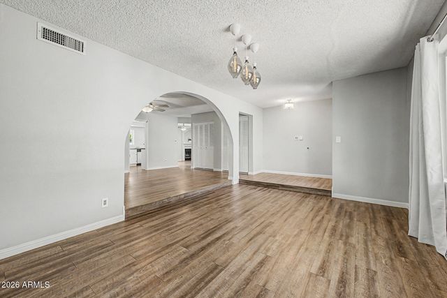 1243 W LOS LAGOS VISTA Avenue, Mesa, AZ 85202