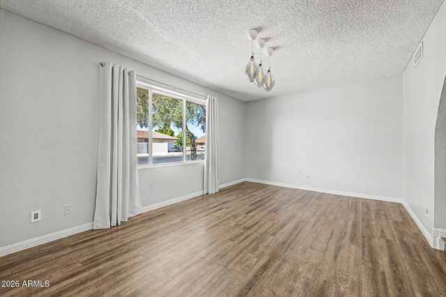 1243 W LOS LAGOS VISTA Avenue, Mesa, AZ 85202