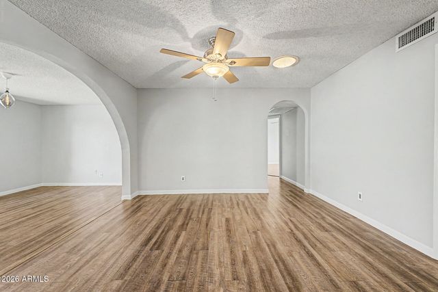 1243 W LOS LAGOS VISTA Avenue, Mesa, AZ 85202