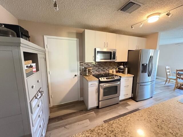 10313 Boynton Place Circle, Boynton Beach, FL 33437