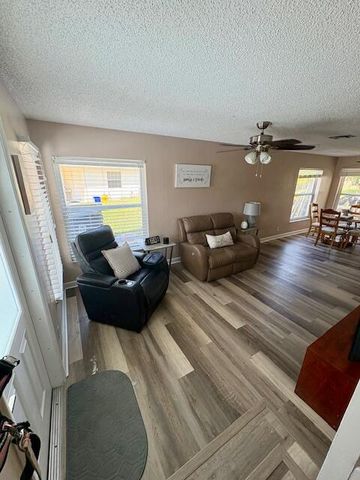 10313 Boynton Place Circle, Boynton Beach, FL 33437