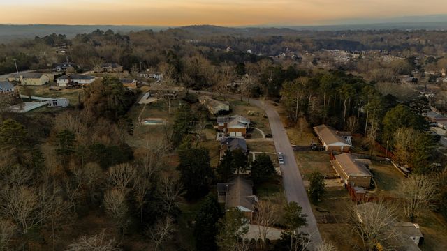 1219 King Arthur Road, Chattanooga, TN 37421