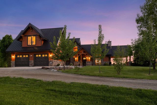 12052 150th Street W, Montgomery, MN 56069