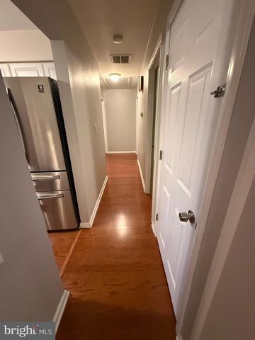 27 MAPLECREST DR, Neptune, NJ 07753