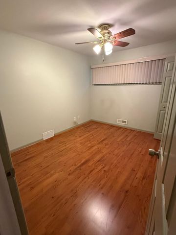 27 MAPLECREST DR, Neptune, NJ 07753