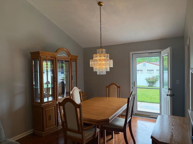 27 MAPLECREST DR, Neptune, NJ 07753