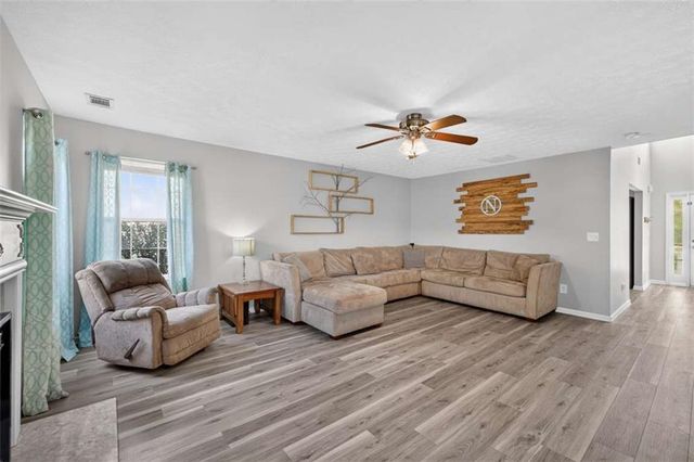 788 Baskins Circle, Winder, GA 30680