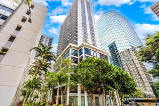 225 Queen Street 11E, Honolulu, HI 96813