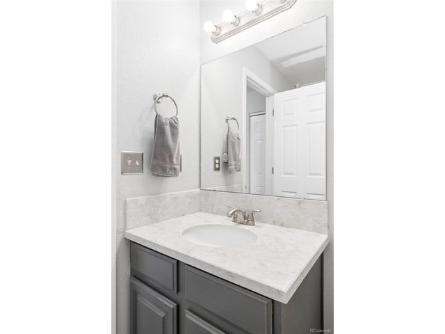 2117 74th Ave, Greeley, CO 80634