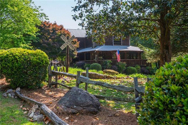 7204 Island Mill Road SE, Acworth, GA 30102