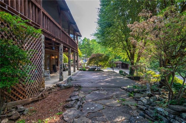 7204 Island Mill Road SE, Acworth, GA 30102