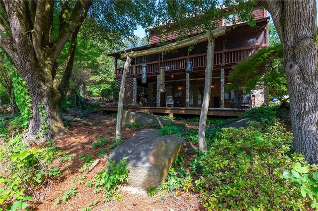 7204 Island Mill Road SE, Acworth, GA 30102