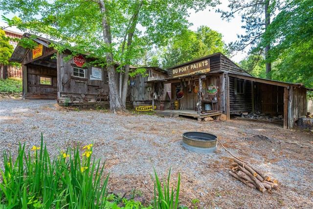 7204 Island Mill Road SE, Acworth, GA 30102