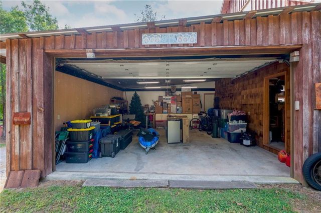 7204 Island Mill Road SE, Acworth, GA 30102