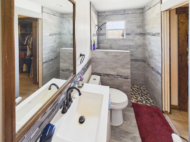 513 Serenade Terrace, Lake Placid, FL 33852