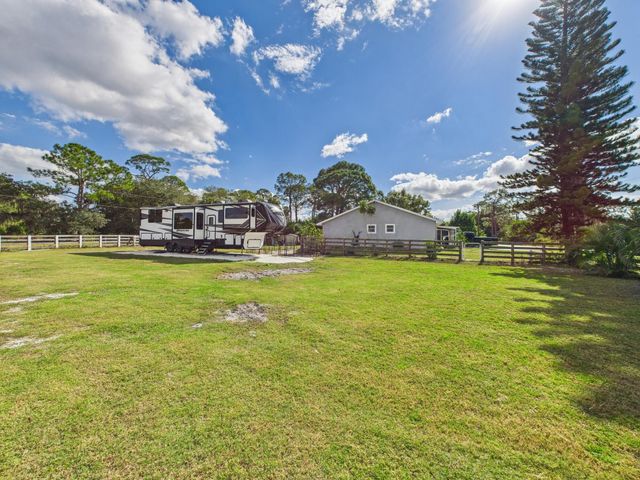 513 Serenade Terrace, Lake Placid, FL 33852