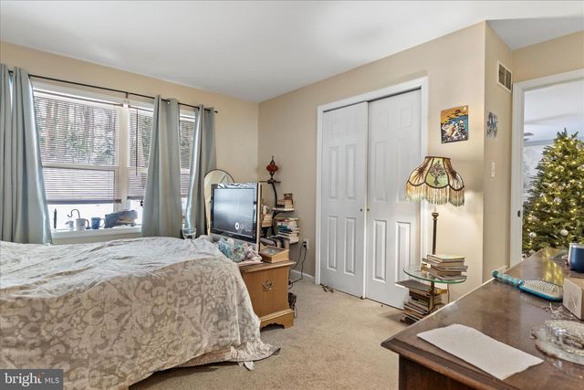 1565 FOX HOLLOW RD, Shermans Dale, PA 17090