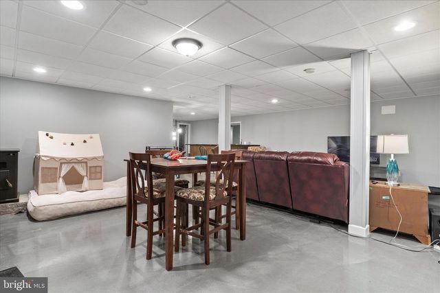 1565 FOX HOLLOW RD, Shermans Dale, PA 17090