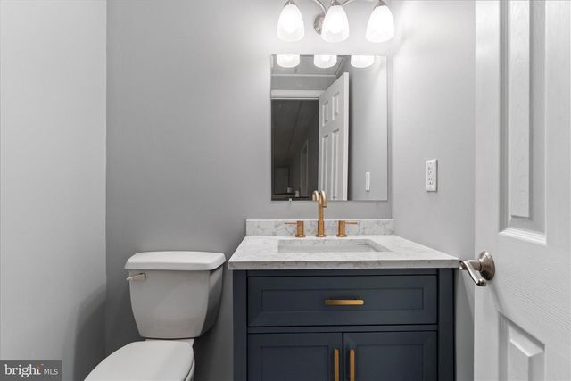 1565 FOX HOLLOW RD, Shermans Dale, PA 17090