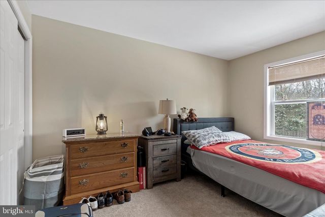 1565 FOX HOLLOW RD, Shermans Dale, PA 17090