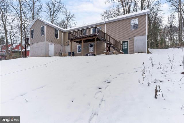 1565 FOX HOLLOW RD, Shermans Dale, PA 17090