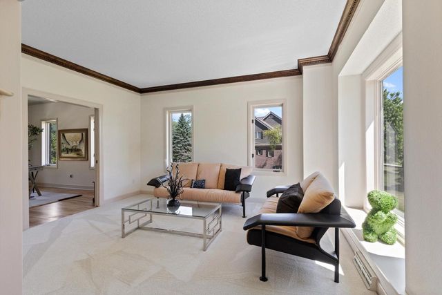 N28W30244 Red Hawk COURT, Pewaukee, WI 53072