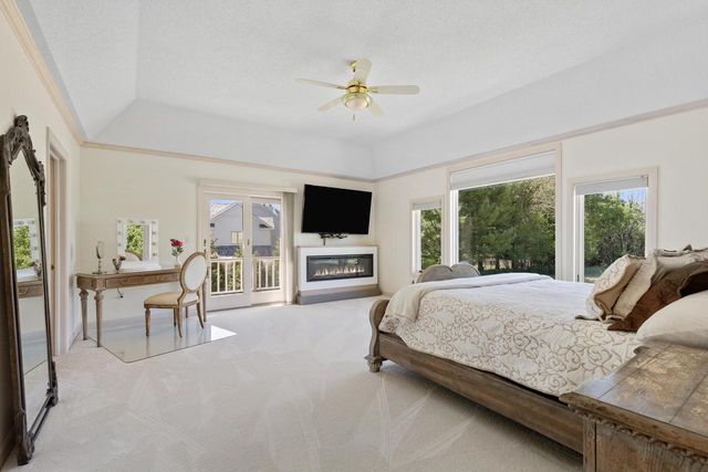 N28W30244 Red Hawk COURT, Pewaukee, WI 53072