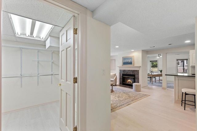 N28W30244 Red Hawk COURT, Pewaukee, WI 53072