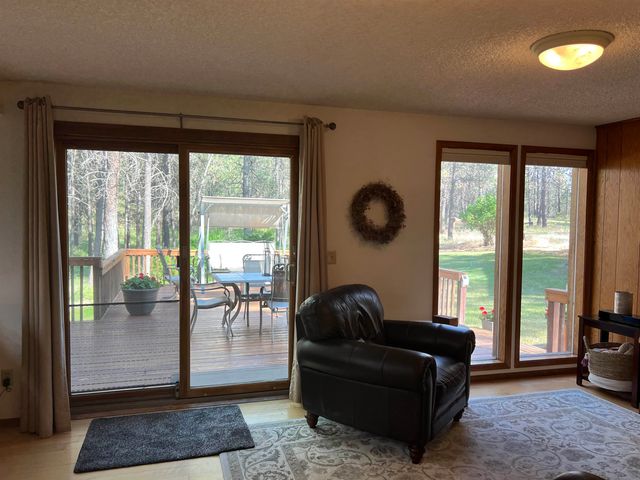 4605 W Pinto Rd, Cheney, WA 99004