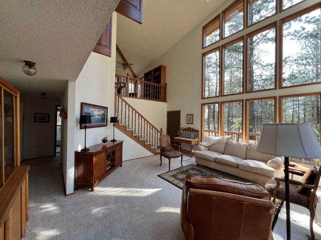 4605 W Pinto Rd, Cheney, WA 99004