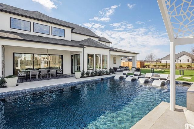 1204 Live Oak Lane, Oak Point, TX 75068